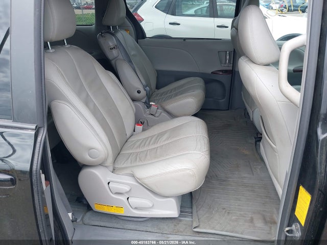 Aukcja sprzedaży 2014 Toyota Sienna Xle V6 8 Passenger, vin: 5TDYK3DC7ES515794, numer aukcji: 45183766