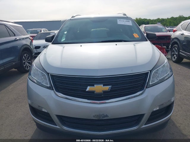 Продажа на аукционе авто 2015 Chevrolet Traverse Ls, vin: 1GNKRFKD4FJ301110, номер лота: 45183808