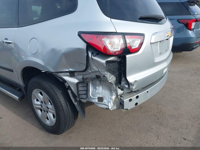 Продажа на аукционе авто 2015 Chevrolet Traverse Ls, vin: 1GNKRFKD4FJ301110, номер лота: 45183808