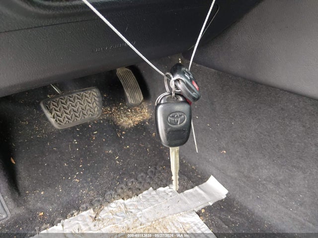 4T1BF1FK1HU794593 Toyota CAMRY LE