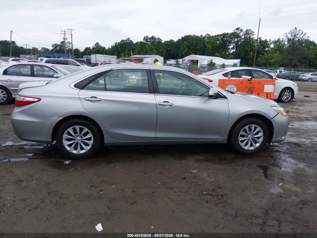 4T1BF1FK1HU794593 Toyota CAMRY LE