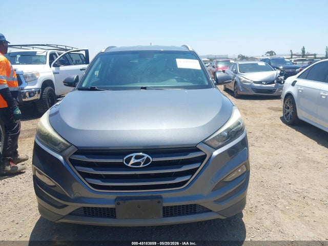 KM8J33A20GU140514 Hyundai Tucson Sport