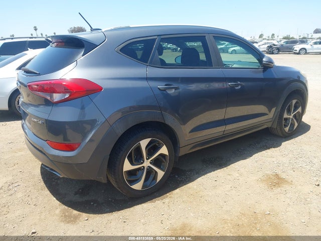 KM8J33A20GU140514 Hyundai Tucson Sport