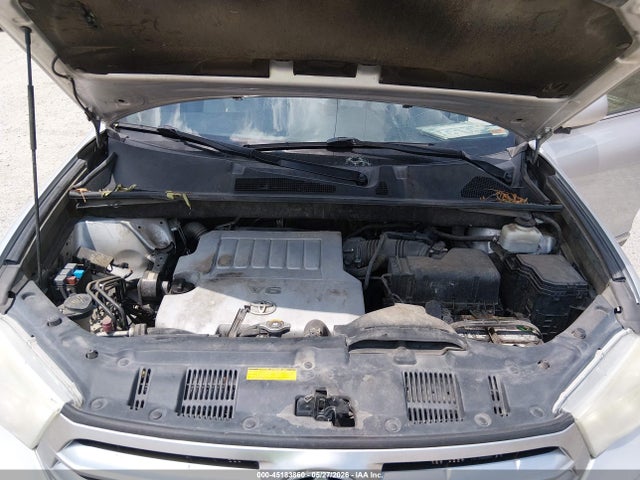 2013 Toyota Highlander Se V6 მანქანა იყიდება აუქციონზე, vin: 5TDZK3EH4DS094646, აუქციონის ნომერი: 45183860
