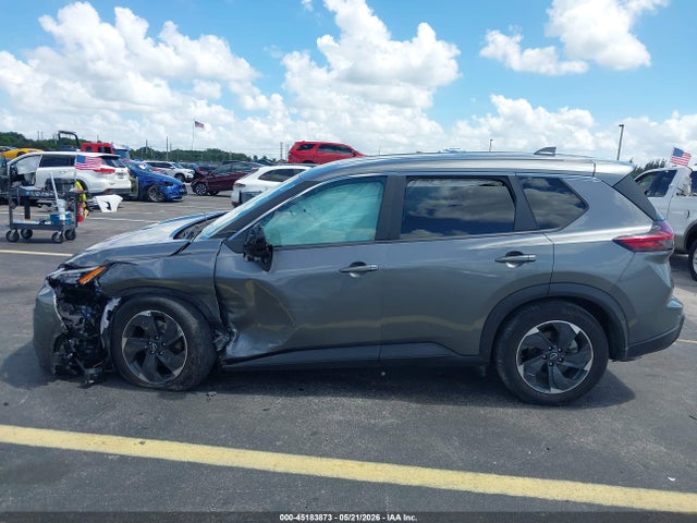 2024 Nissan Rogue Sv Fwd მანქანა იყიდება აუქციონზე, vin: 5N1BT3BA0RC675345, აუქციონის ნომერი: 45183873