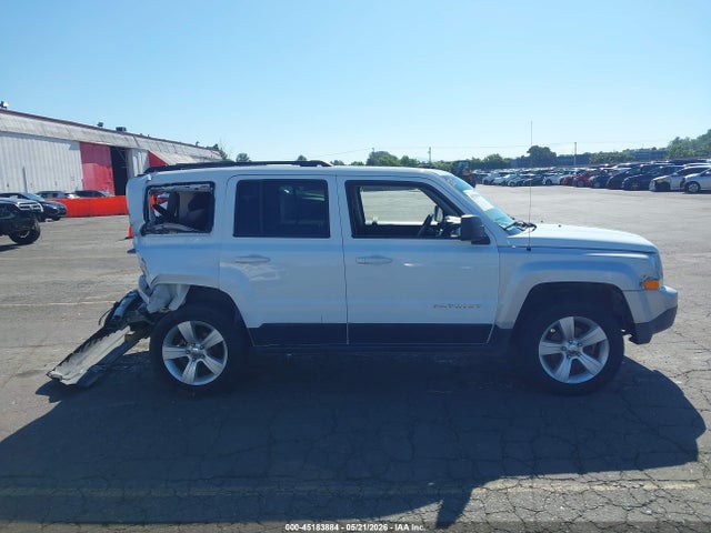1C4NJRFBXGD782911 Jeep Patriot Latitude