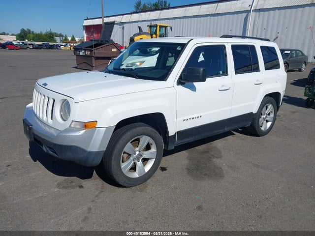 1C4NJRFBXGD782911 Jeep Patriot Latitude