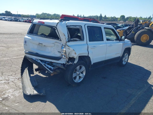 1C4NJRFBXGD782911 Jeep Patriot Latitude
