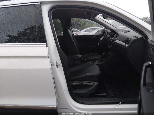 Продаж на аукціоні авто 2021 Volkswagen Tiguan 2.0t Se/2.0t Se R-line Black/2.0t Sel, vin: 3VV2B7AX9MM008030, номер лоту: 45183900
