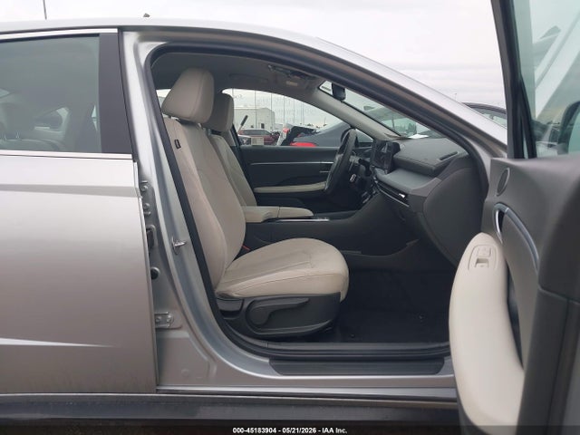2025 Hyundai Sonata Sel მანქანა იყიდება აუქციონზე, vin: KMHL64JA7SA448741, აუქციონის ნომერი: 45183904