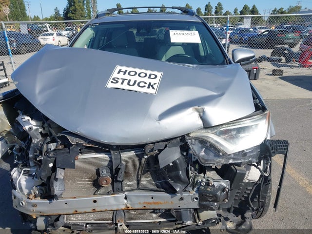 2017 Toyota Rav4 Xle მანქანა იყიდება აუქციონზე, vin: 2T3WFREV6HW359541, აუქციონის ნომერი: 45183925