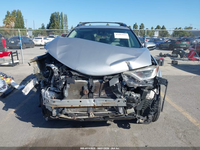 2017 Toyota Rav4 Xle მანქანა იყიდება აუქციონზე, vin: 2T3WFREV6HW359541, აუქციონის ნომერი: 45183925