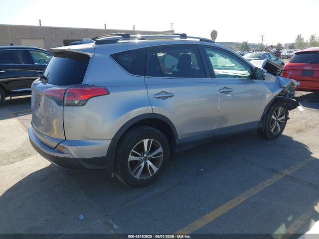 2017 Toyota Rav4 Xle მანქანა იყიდება აუქციონზე, vin: 2T3WFREV6HW359541, აუქციონის ნომერი: 45183925