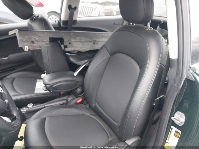Продажа на аукционе авто 2018 Mini Hardtop Cooper/oxford Edition, vin: WMWXP5C54J2G62135, номер лота: 45183937