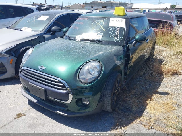 Продажа на аукционе авто 2018 Mini Hardtop Cooper/oxford Edition, vin: WMWXP5C54J2G62135, номер лота: 45183937