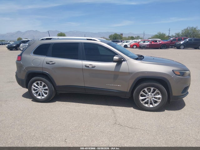 45183966 :رقم المزاد ، 1C4PJMCB9KD440357 vin ، 2019 Jeep Cherokee Latitude 4x4 مزاد بيع