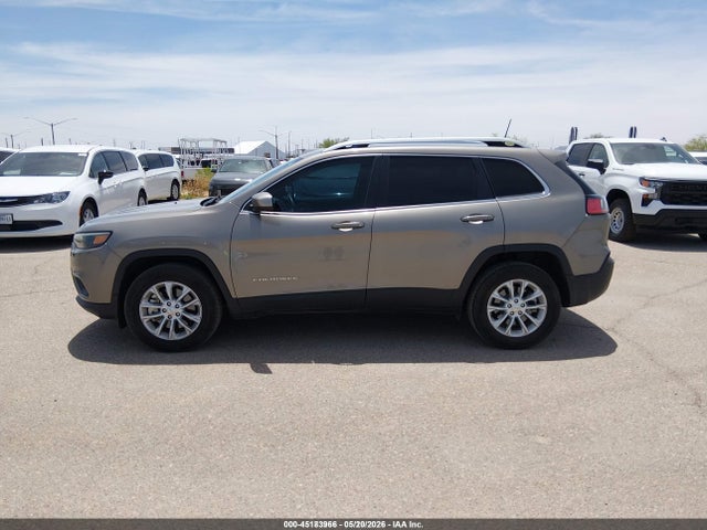 45183966 :رقم المزاد ، 1C4PJMCB9KD440357 vin ، 2019 Jeep Cherokee Latitude 4x4 مزاد بيع