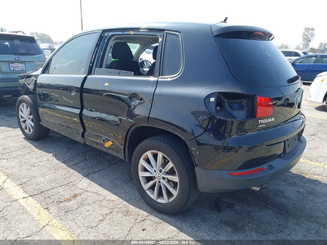 Auction sale of the 2017 Volkswagen Tiguan 2.0t/2.0t S, vin: WVGAV7AX3HK047058, lot number: 45184001