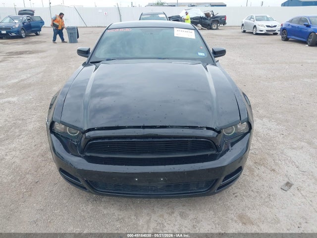 2014 Ford Mustang V6 Premium მანქანა იყიდება აუქციონზე, vin: 1ZVBP8AM2E5291337, აუქციონის ნომერი: 45184030