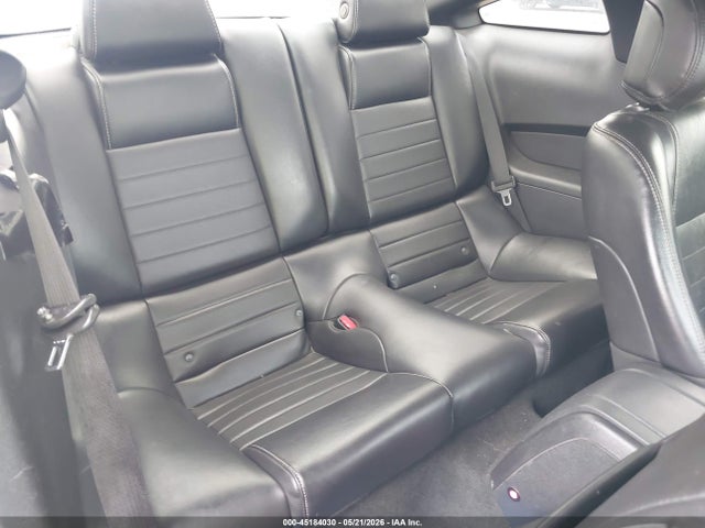 2014 Ford Mustang V6 Premium მანქანა იყიდება აუქციონზე, vin: 1ZVBP8AM2E5291337, აუქციონის ნომერი: 45184030