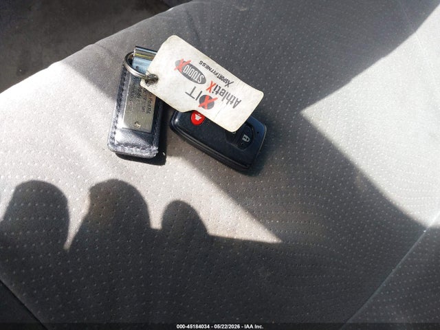 45184034 :رقم المزاد ، JTDKN3DUXB1370099 vin ، 2011 Toyota Prius Two مزاد بيع