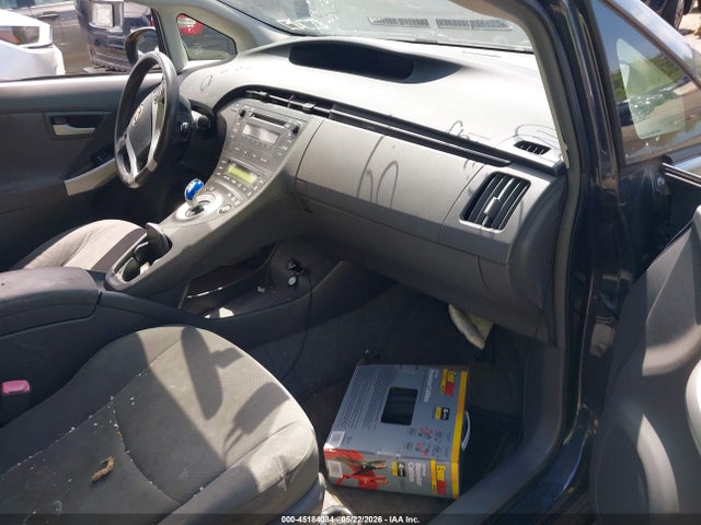 45184034 :رقم المزاد ، JTDKN3DUXB1370099 vin ، 2011 Toyota Prius Two مزاد بيع