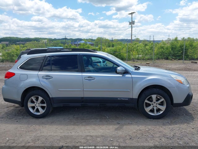 Продаж на аукціоні авто 2014 Subaru Outback 2.5i Limited, vin: 4S4BRBLC8E3310169, номер лоту: 45184059