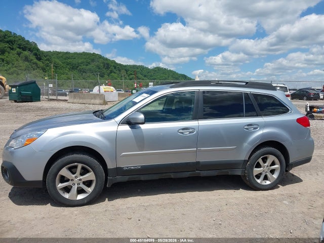 Продаж на аукціоні авто 2014 Subaru Outback 2.5i Limited, vin: 4S4BRBLC8E3310169, номер лоту: 45184059