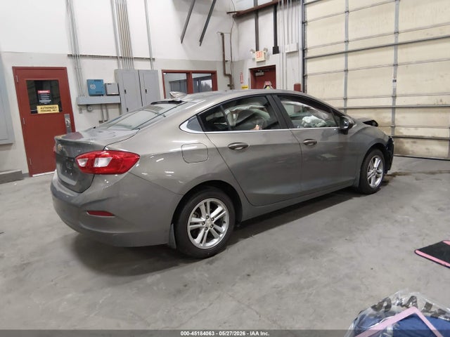 1G1BE5SM3H7224611 Chevrolet Cruze Lt Auto