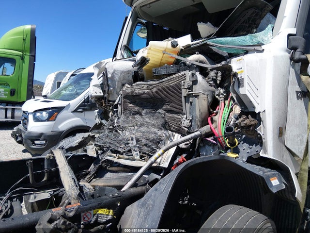 Aukcja sprzedaży 2022 Volvo Vnl, vin: 4V4NC9EH5NN298706, numer aukcji: 45184125