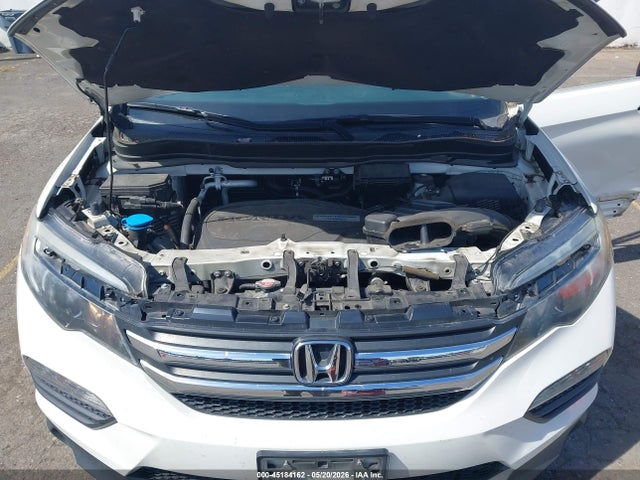 Honda PILOT LX 2017 5FNYF6H15HB079230 Image 10