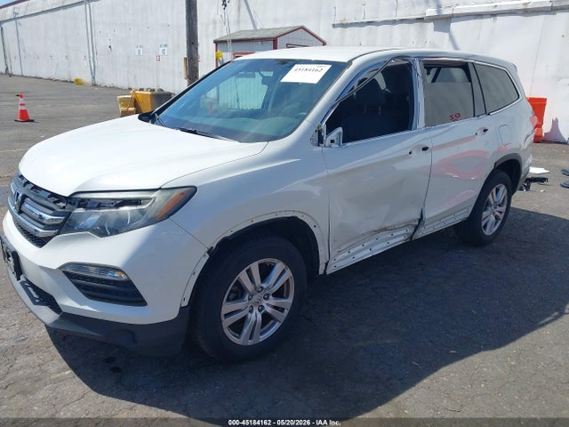 Honda PILOT LX 2017 5FNYF6H15HB079230 Image 2