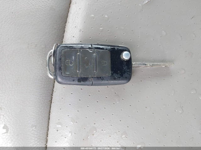 45184172 :رقم المزاد ، 3VWRF31Y06M316125 vin ، 2006 Volkswagen New Beetle 2.5 مزاد بيع