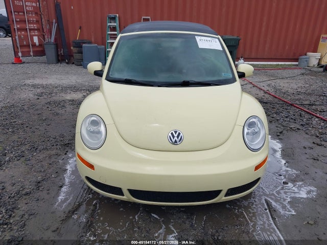 45184172 :رقم المزاد ، 3VWRF31Y06M316125 vin ، 2006 Volkswagen New Beetle 2.5 مزاد بيع
