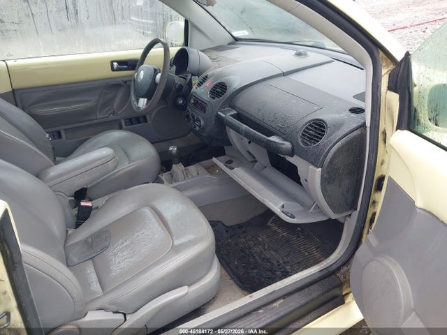 45184172 :رقم المزاد ، 3VWRF31Y06M316125 vin ، 2006 Volkswagen New Beetle 2.5 مزاد بيع