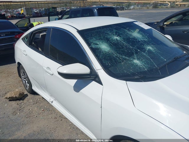 Продажа на аукционе авто 2018 Honda Civic Lx, vin: 2HGFC2F5XJH536467, номер лота: 45184179