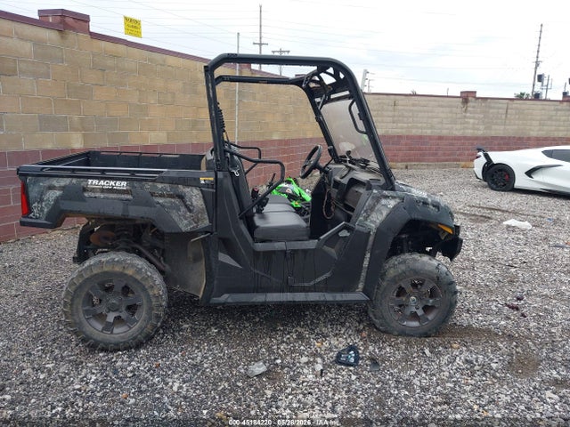 Продаж на аукціоні авто 2021 Tracker 800sx, vin: 4UF5R4KBXMT301518, номер лоту: 45184220