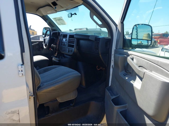 1GAZGPFG3H1332383 Chevrolet Express 3500 Lt
