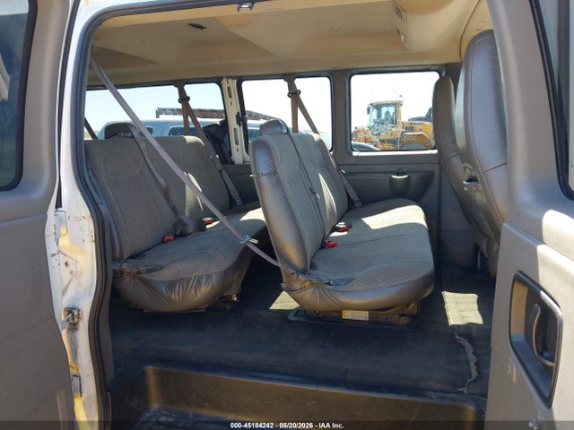 1GAZGPFG3H1332383 Chevrolet Express 3500 Lt