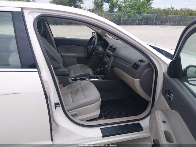 45184246 :رقم المزاد ، 3FAHP0HG8CR275125 vin ، 2012 Ford Fusion Se مزاد بيع