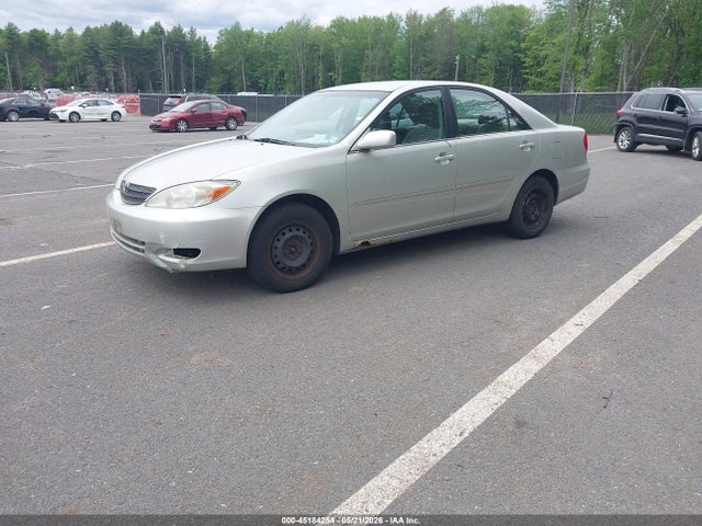 45184254 :رقم المزاد ، JTDBE32K720086176 vin ، 2002 Toyota Camry Le مزاد بيع