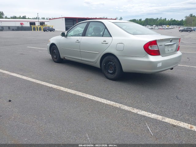 45184254 :رقم المزاد ، JTDBE32K720086176 vin ، 2002 Toyota Camry Le مزاد بيع