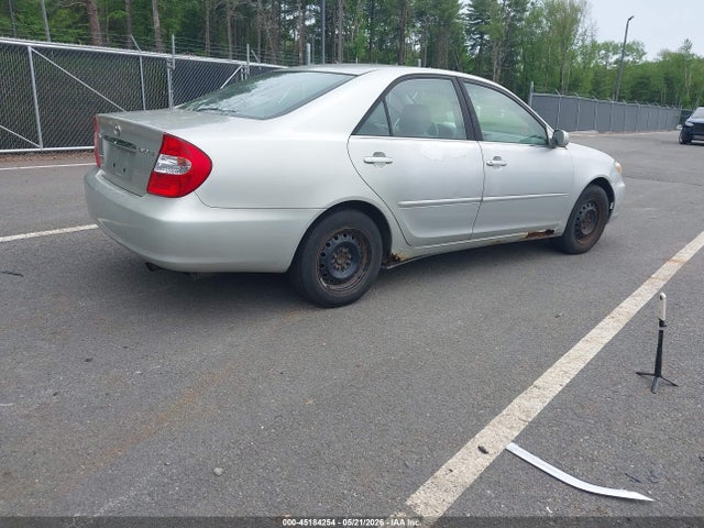 45184254 :رقم المزاد ، JTDBE32K720086176 vin ، 2002 Toyota Camry Le مزاد بيع