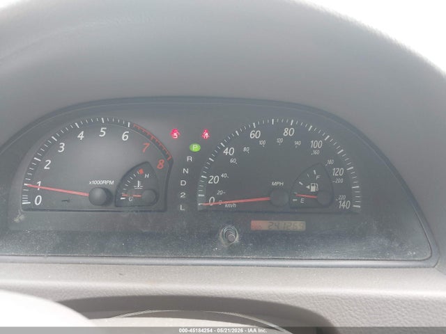 45184254 :رقم المزاد ، JTDBE32K720086176 vin ، 2002 Toyota Camry Le مزاد بيع