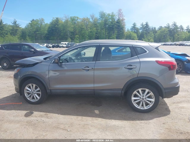 JN1BJ1CR2KW624276 Nissan Rogue Sport Sv