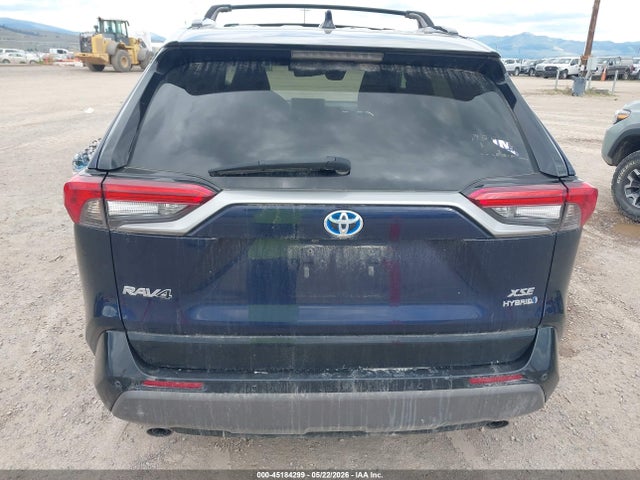 45184299 :رقم المزاد ، 2T3E6RFV3MW010812 vin ، 2021 Toyota Rav4 Hybrid Xse مزاد بيع