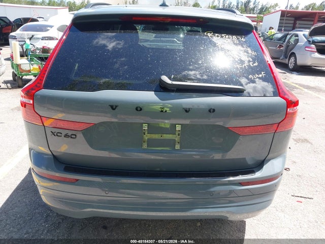 2023 Volvo Xc60 B5 Core მანქანა იყიდება აუქციონზე, vin: YV4L12DK0P1254956, აუქციონის ნომერი: 45184307