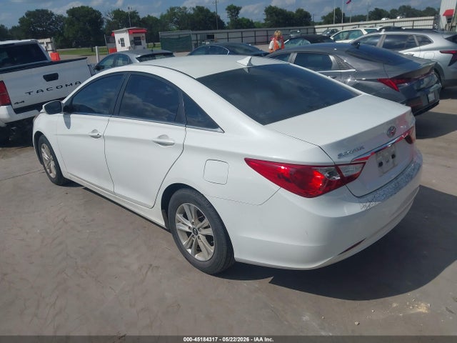 2011 Hyundai Sonata Gls მანქანა იყიდება აუქციონზე, vin: 5NPEB4ACXBH210904, აუქციონის ნომერი: 45184317