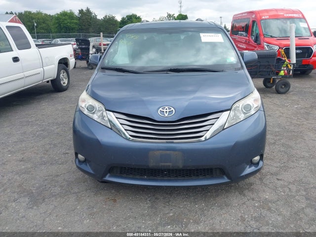 Продаж на аукціоні авто 2016 Toyota Sienna Xle Premium 8 Passenger, vin: 5TDYK3DC8GS738722, номер лоту: 45184331