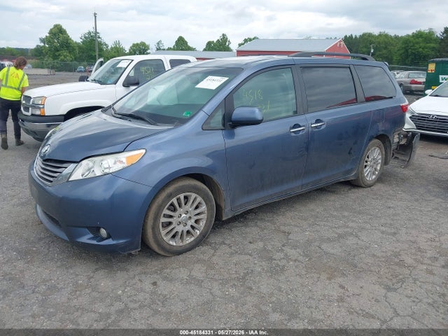 Продаж на аукціоні авто 2016 Toyota Sienna Xle Premium 8 Passenger, vin: 5TDYK3DC8GS738722, номер лоту: 45184331